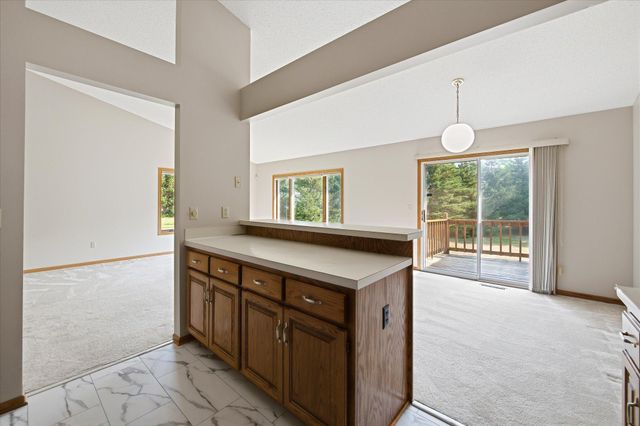 5758 Heather Ridge Drive, Shoreview, MN 55126