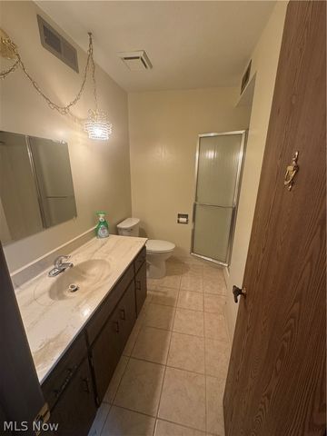 131 Kimrose Lane, Broadview Heights, OH 44147