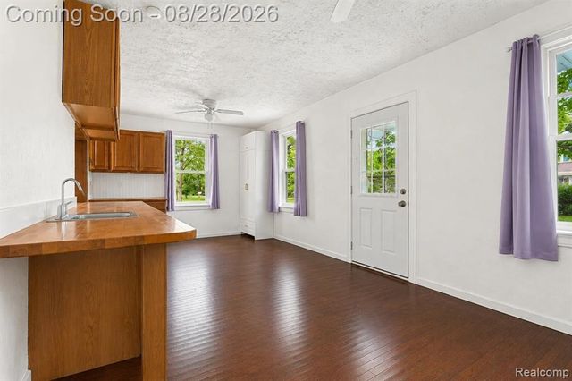 1188 Harding Drive, Flint, MI 48507