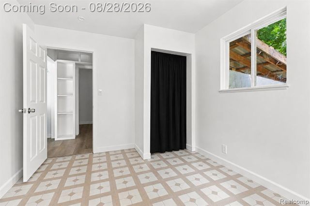 1188 Harding Drive, Flint, MI 48507