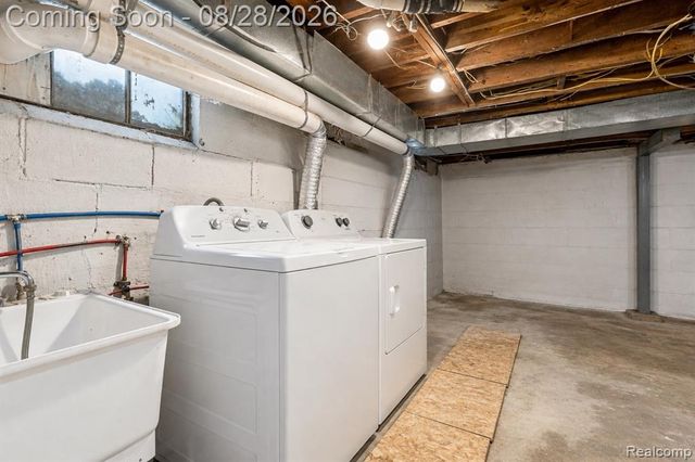 1188 Harding Drive, Flint, MI 48507