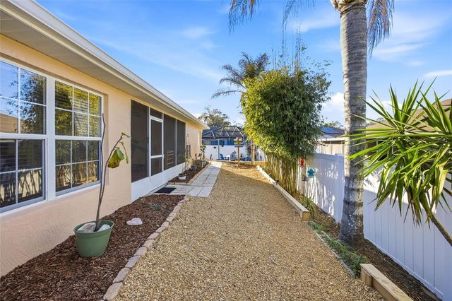 13025 NE 7TH LANE, Silver Springs, FL 34488