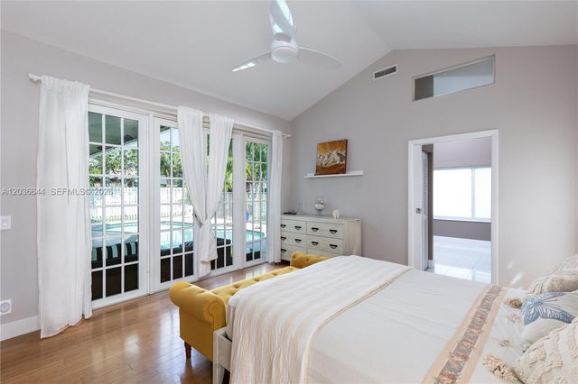 1171 Laguna Springs Dr, Weston, FL 33326