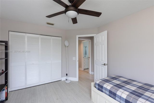 1171 Laguna Springs Dr, Weston, FL 33326