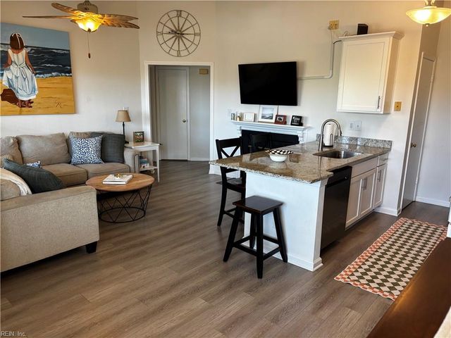 3193 Tidal Bay LN, Virginia Beach, VA 23451