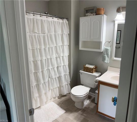 3193 Tidal Bay LN, Virginia Beach, VA 23451