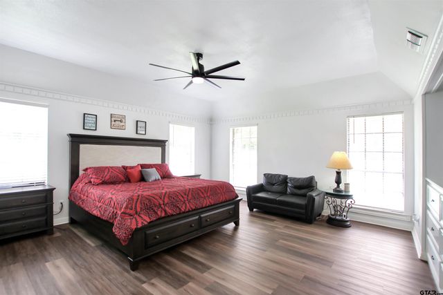 19413 US Hwy 79 E, Jacksonville, TX 75766