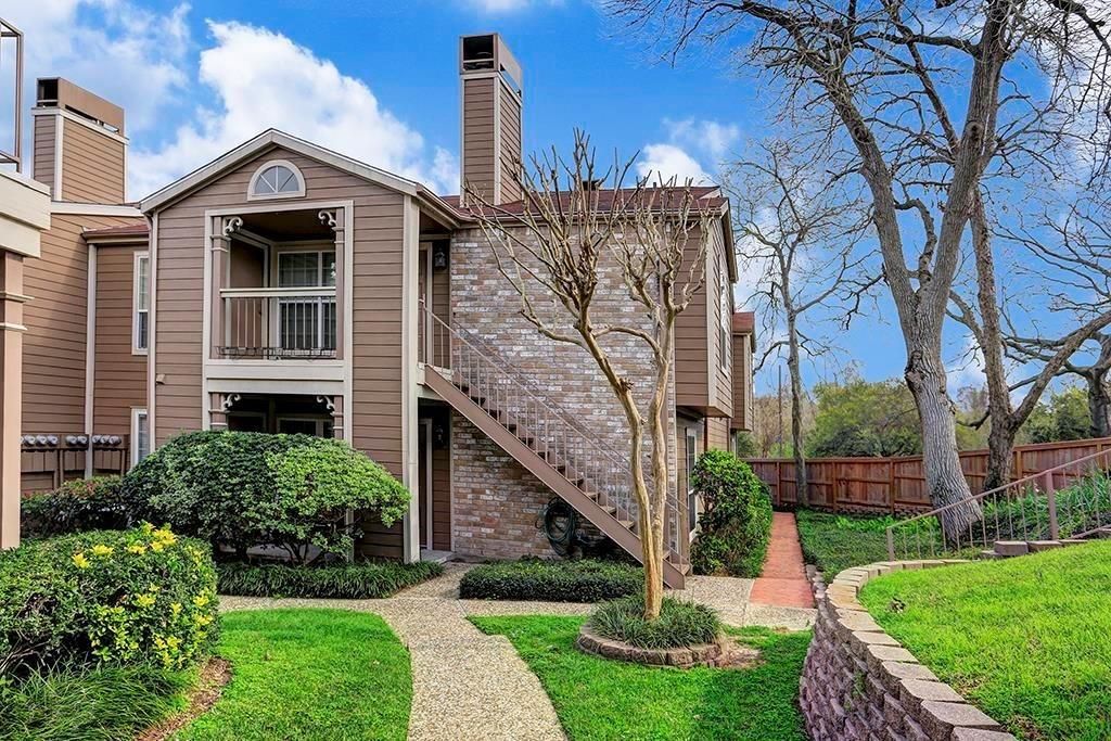 1880 White Oak Drive 107, Houston, TX 77009