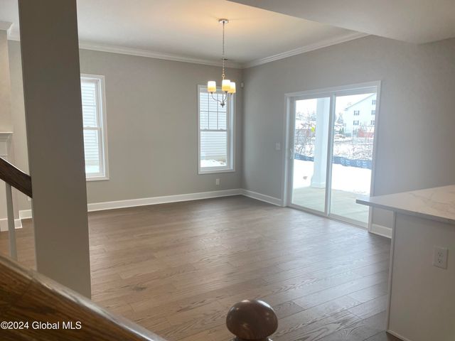 2 Priddle Lane, Colonie, NY 12110