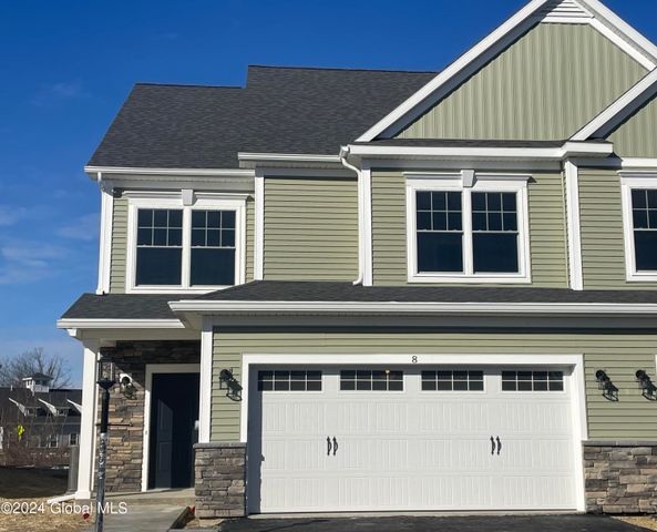 2 Priddle Lane, Colonie, NY 12110