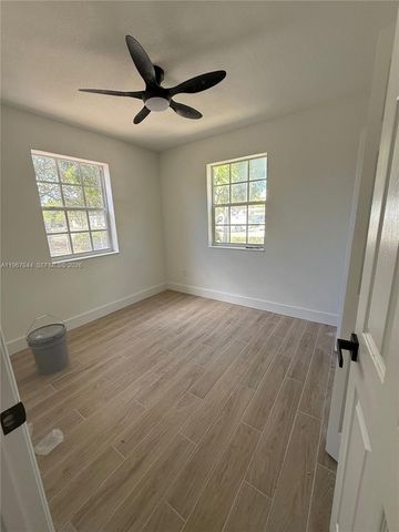 5264 NE 15th Avenue, Pompano Beach, FL 33064