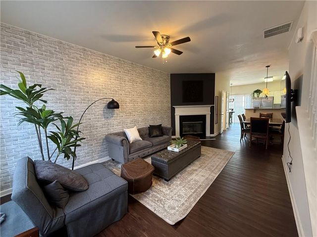 1524 Cove Creek Circle, Norcross, GA 30093