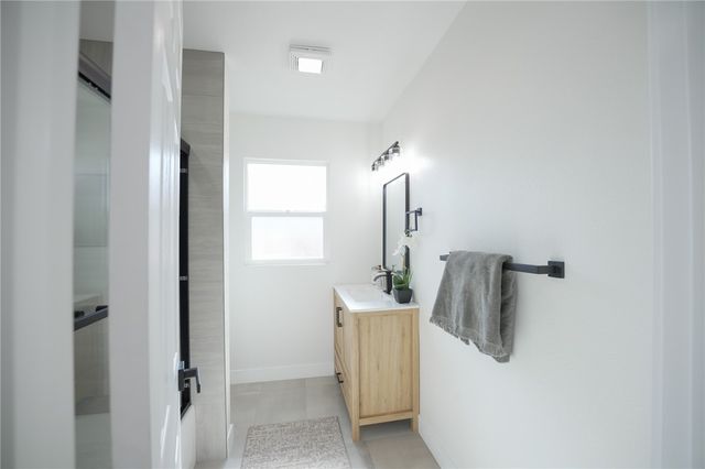 1510 E Eureka, San Bernardino, CA 92404
