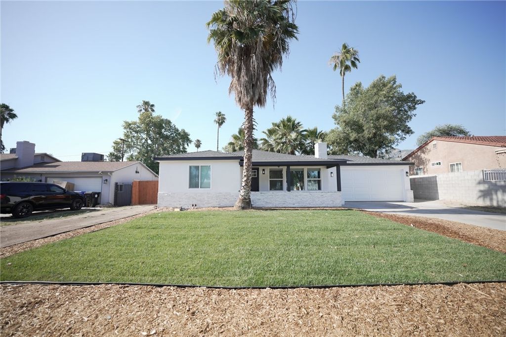 1510 E Eureka, San Bernardino, CA 92404