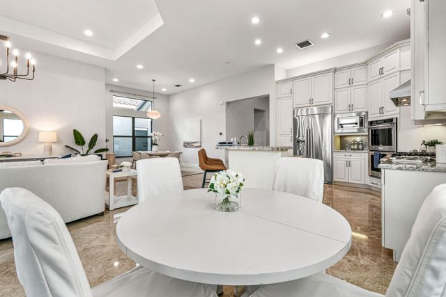 9512 Eden Roc Court, Delray Beach, FL 33446