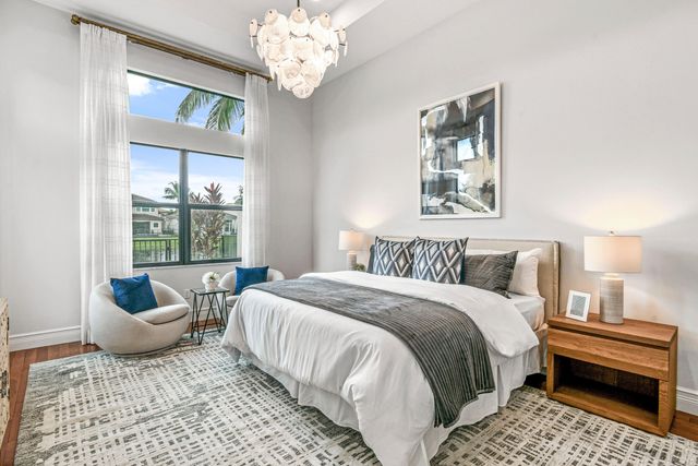 9512 Eden Roc Court, Delray Beach, FL 33446