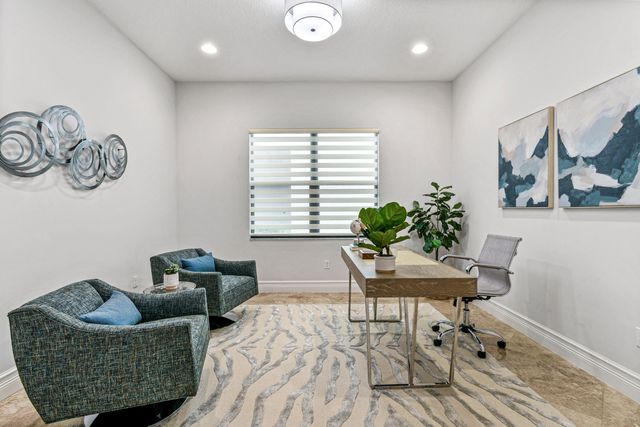 9512 Eden Roc Court, Delray Beach, FL 33446