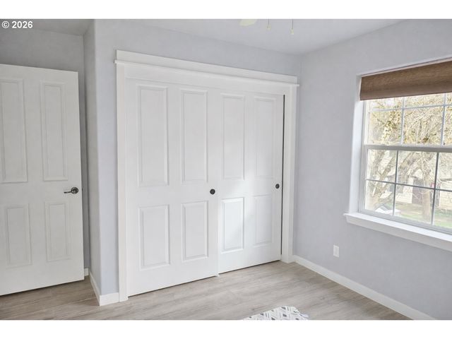 4923 N NEWARK St, Portland, OR 97203