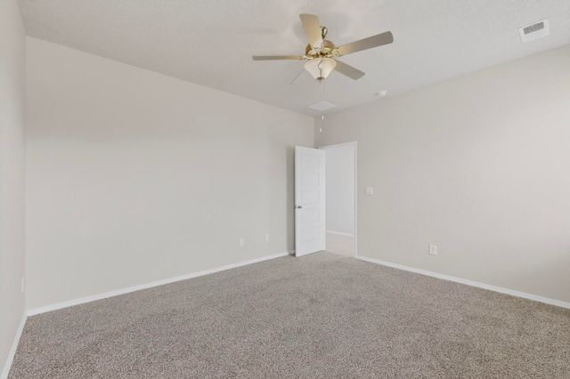 10654 Valedon Lane SW, Albuquerque, NM 87121