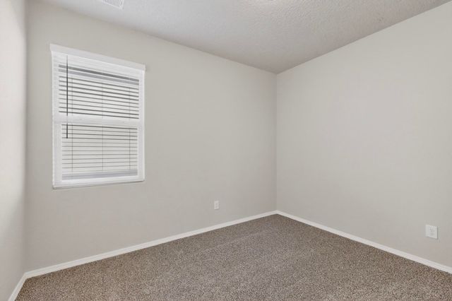 10654 Valedon Lane SW, Albuquerque, NM 87121