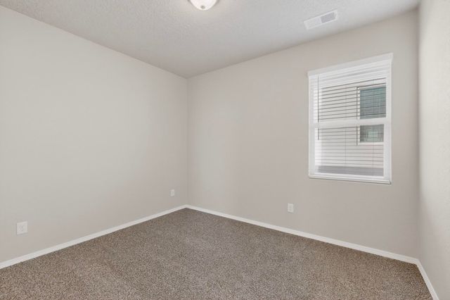 10654 Valedon Lane SW, Albuquerque, NM 87121