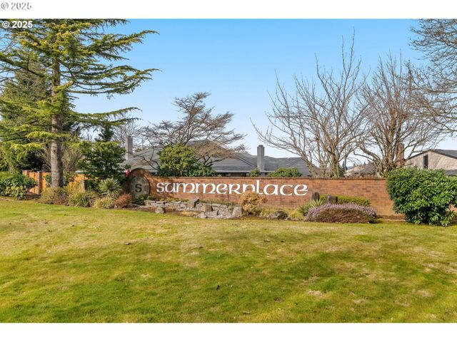 15035 Ne SACRAMENTO St 62, Portland, OR 97230