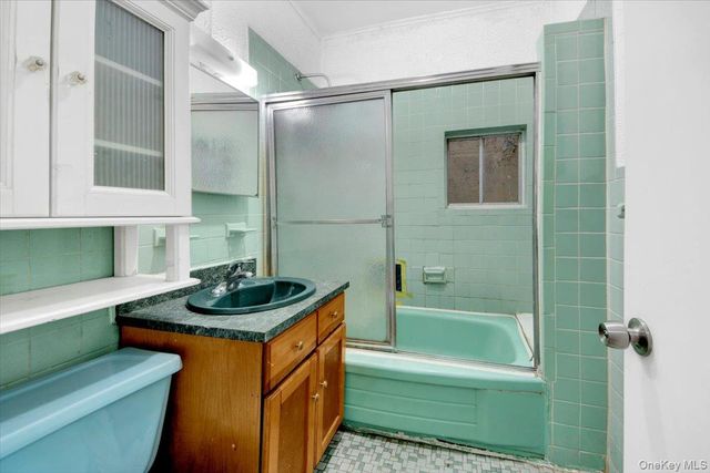 1238 Colgate Avenue, Bronx, NY 10472