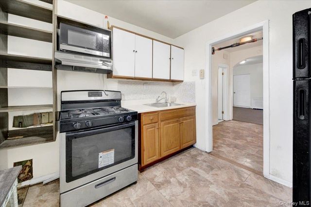 1238 Colgate Avenue, Bronx, NY 10472