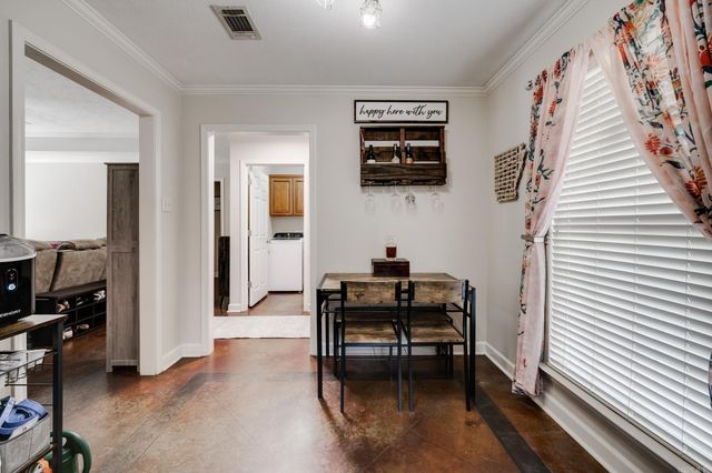 1055 French Drive, Conway, AR 72034