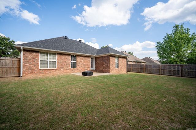1055 French Drive, Conway, AR 72034