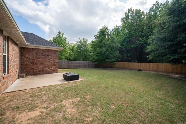 1055 French Drive, Conway, AR 72034