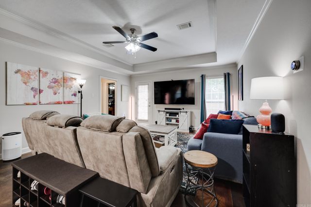 1055 French Drive, Conway, AR 72034