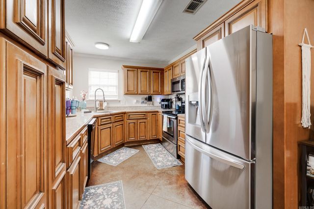 1055 French Drive, Conway, AR 72034