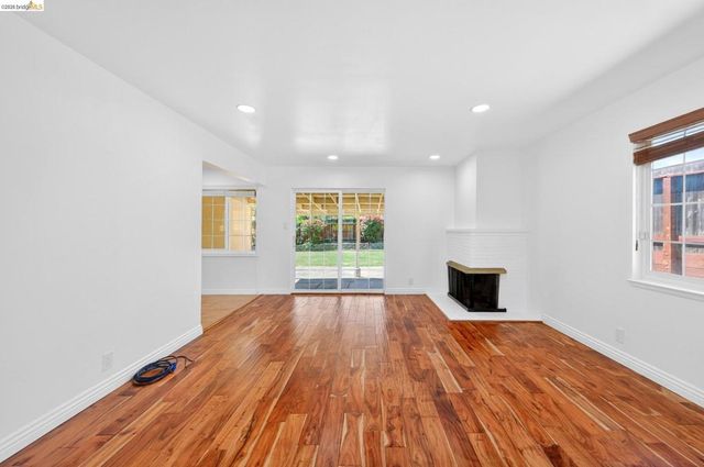 3 Bergwall Way, Vallejo, CA 94591