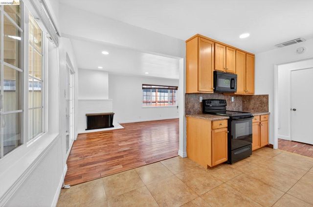 3 Bergwall Way, Vallejo, CA 94591