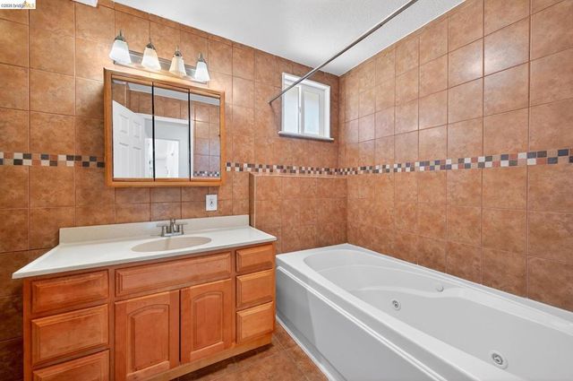3 Bergwall Way, Vallejo, CA 94591