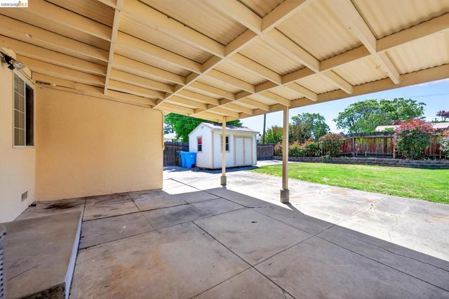 3 Bergwall Way, Vallejo, CA 94591