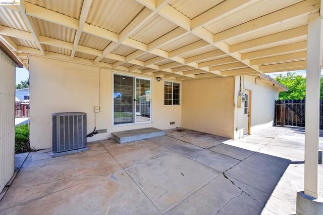 3 Bergwall Way, Vallejo, CA 94591