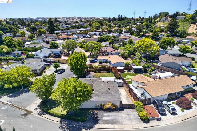 3 Bergwall Way, Vallejo, CA 94591