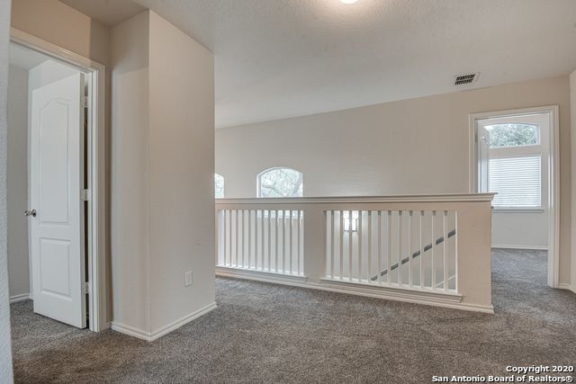 1355 Pinnacle Falls, San Antonio, TX 78260