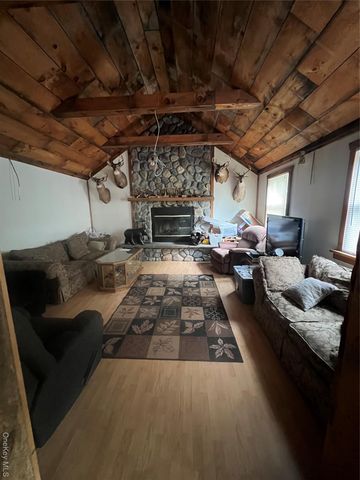 80 Hunter Lane, Wassaic, NY 12592