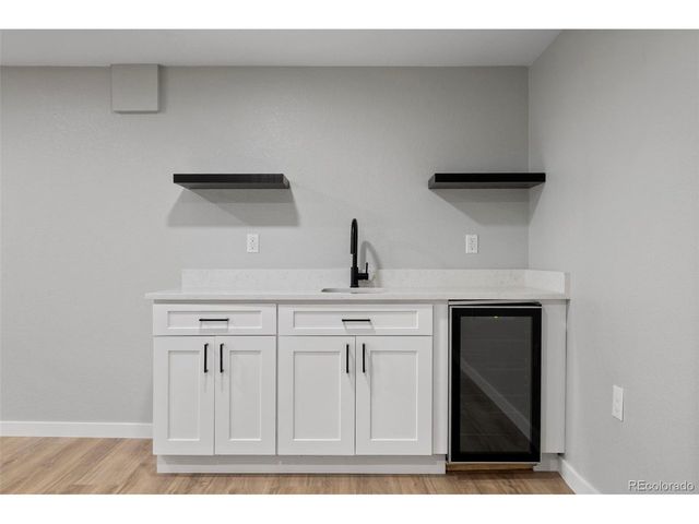 9227 W 67th Ave, Arvada, CO 80004