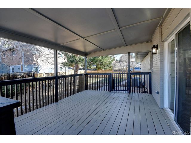 9227 W 67th Ave, Arvada, CO 80004