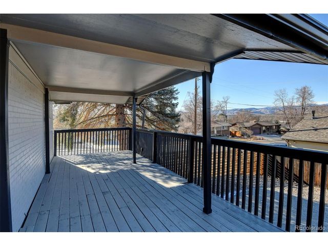 9227 W 67th Ave, Arvada, CO 80004