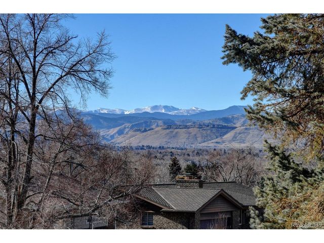 9227 W 67th Ave, Arvada, CO 80004