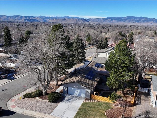 9227 W 67th Ave, Arvada, CO 80004