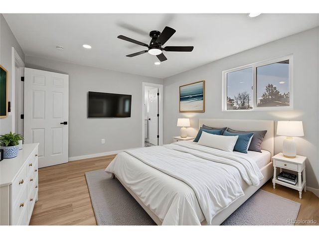 9227 W 67th Ave, Arvada, CO 80004