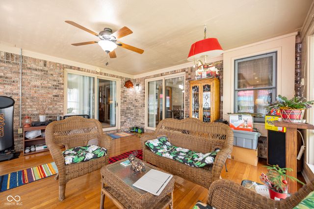 231 Meadowview Lane, Greenwood, IN 46142