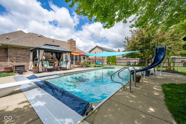 231 Meadowview Lane, Greenwood, IN 46142