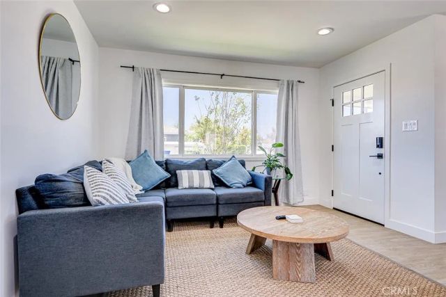 4878 W 133rd Street, Hawthorne, CA 90250